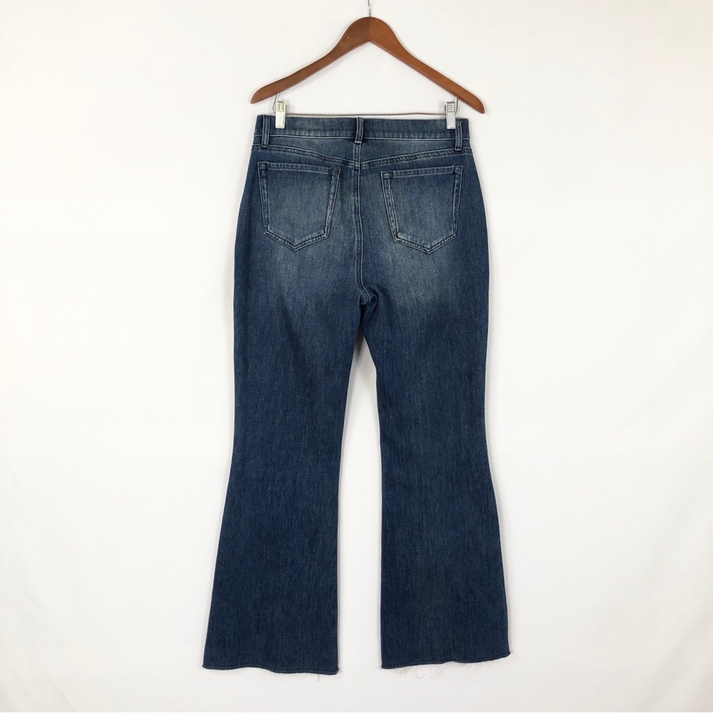 Level 99 Claudia Flare Jeans Mid Rise Brit Blue Size 31 Stretch - Picture 4 of 8